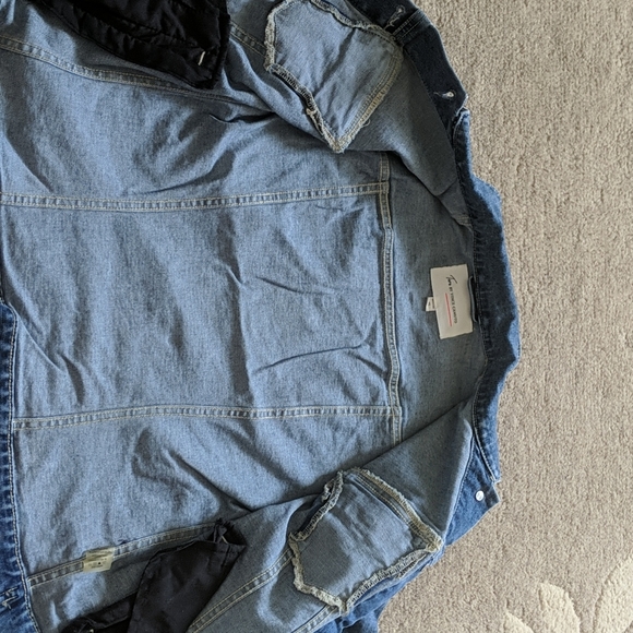 Jean jacket - Picture 4 of 5